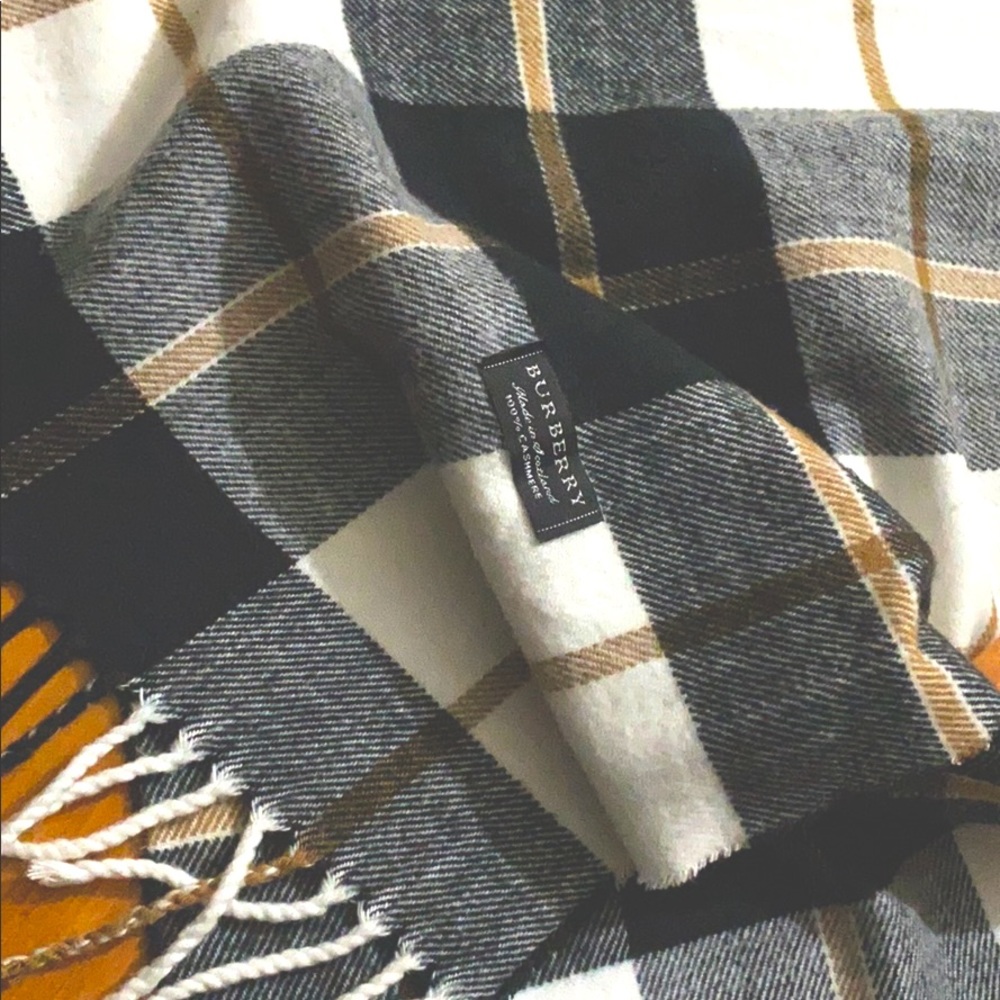 Burberry scarf